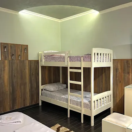 Imperium מלון 3*