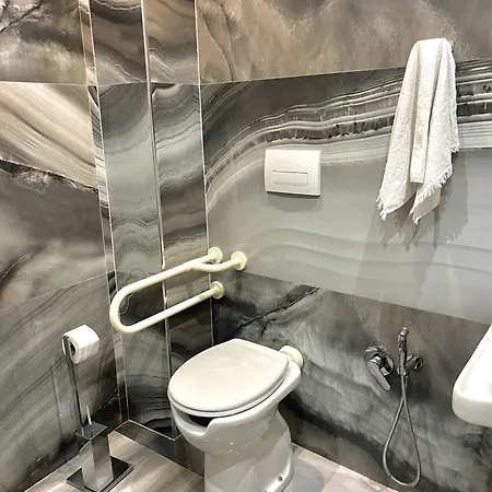 Imperium מלון Shkoze (Tirana)