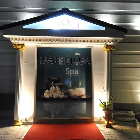 מלון Imperium 3*