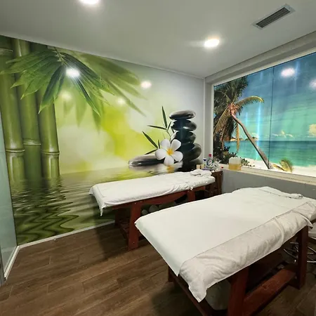 Otel Imperium Shkoze (Tirana)